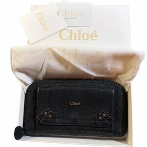 Authentic Chloé Quilted Black Leather Zip Around Wallet - Full Set